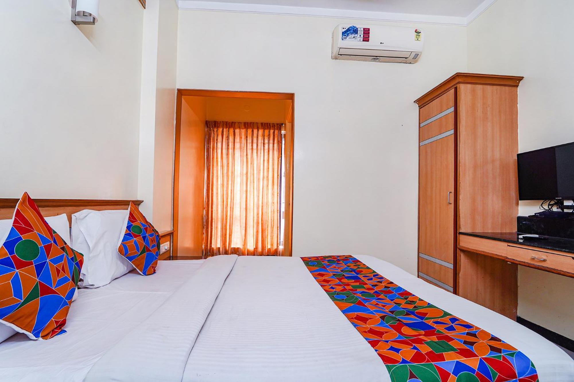 Fabhotel Ess Paradise - Nr Bus Stand Coimbatore Exterior photo