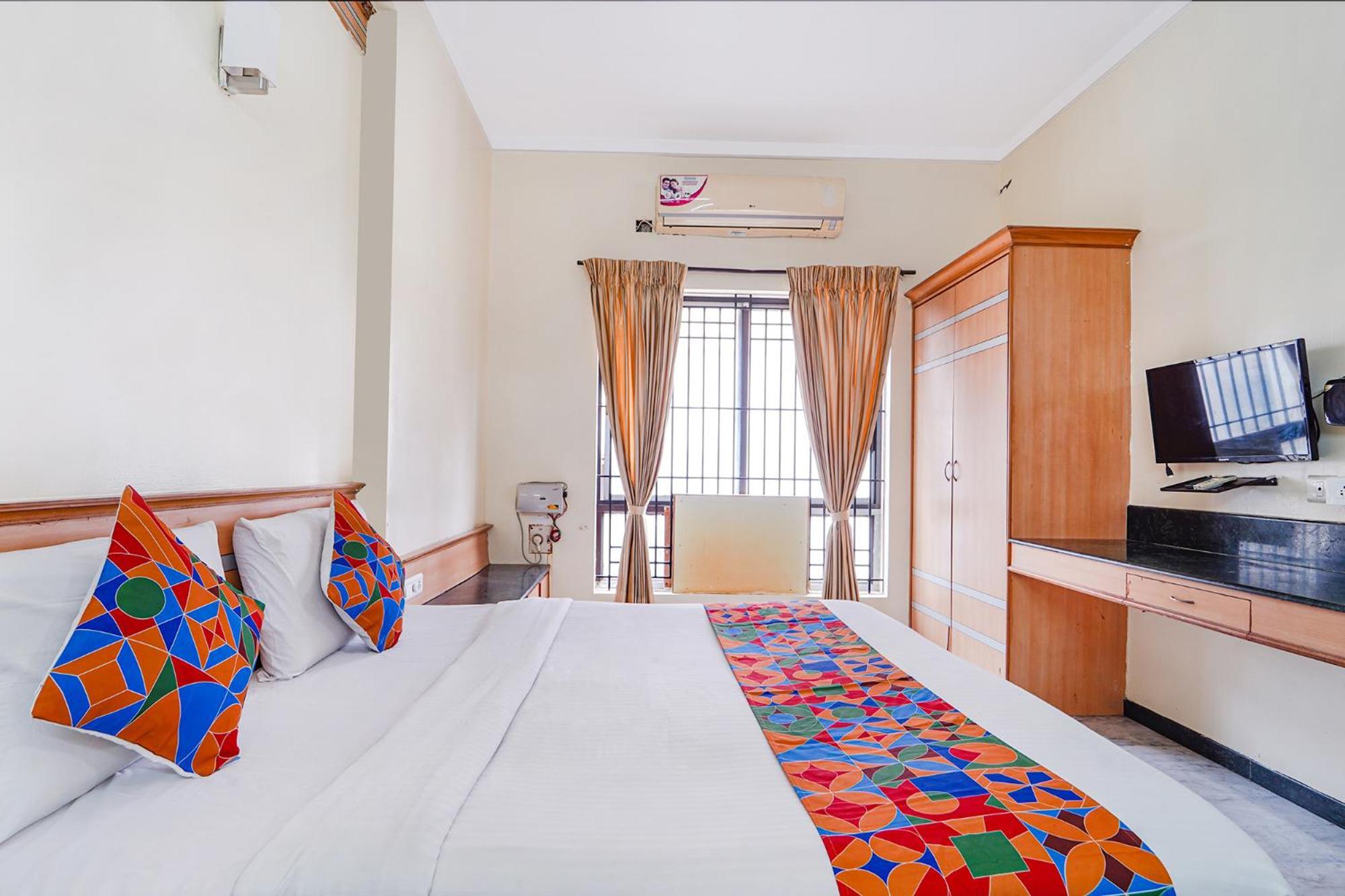 Fabhotel Ess Paradise - Nr Bus Stand Coimbatore Exterior photo
